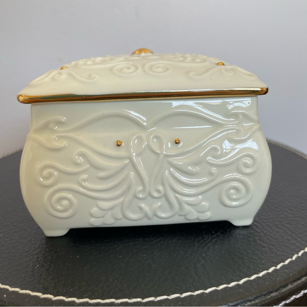 Lenox Carved Music Box/Trinket Box